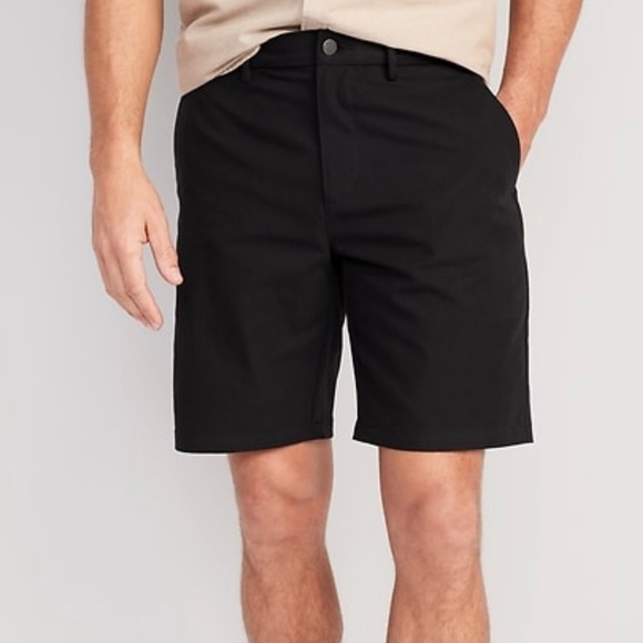 NEW Old Navy Slim Ultimate Tech Chino Shorts for Men9-inch inseam SZ 29 Black - Picture 1 of 9